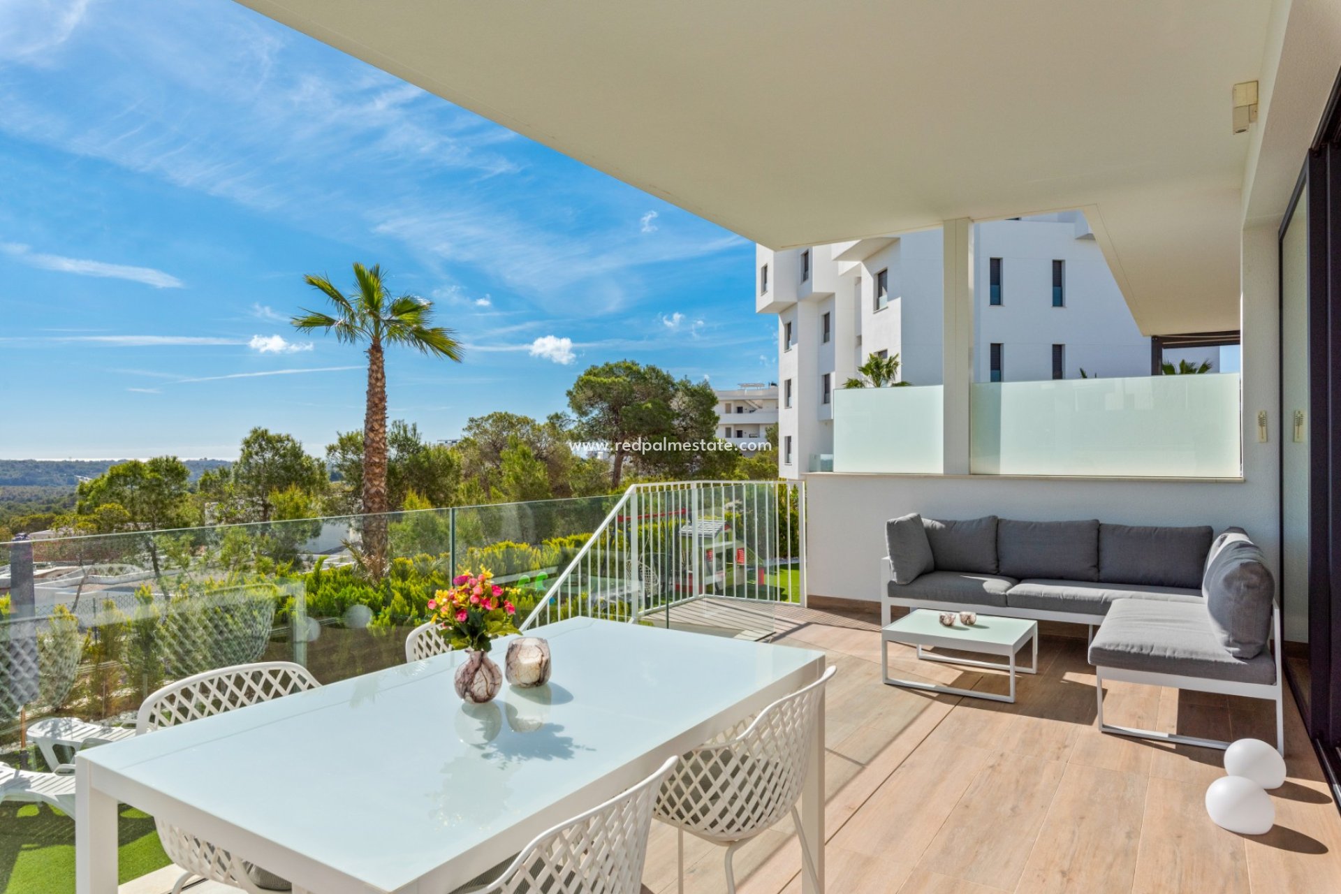 Herverkoop - Appartement -
Las Colinas Golf - Costa Blanca