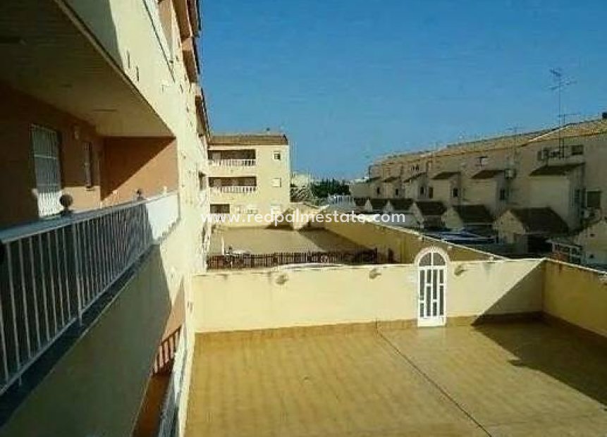 Herverkoop - Appartement -
Los Alczares - Las Velas