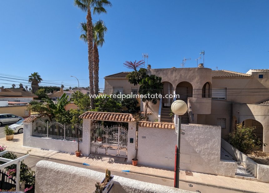 Herverkoop - Appartement -
Los Alczares - LOS NAREJOS