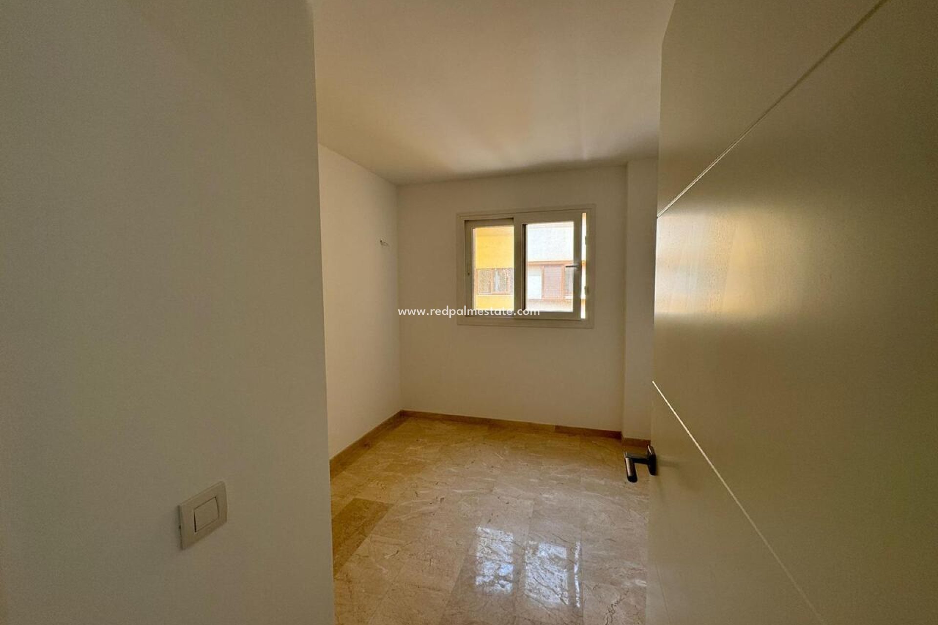 Herverkoop - Appartement -
Los Balcones - Inland