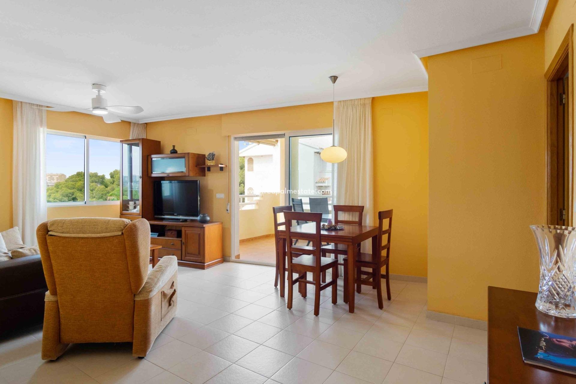 Herverkoop - Appartement -
Orihuela Costa - Campoamor