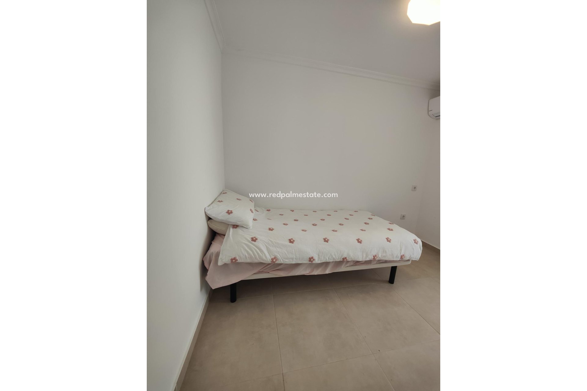 Herverkoop - Appartement -
Orihuela Costa - Campoamor