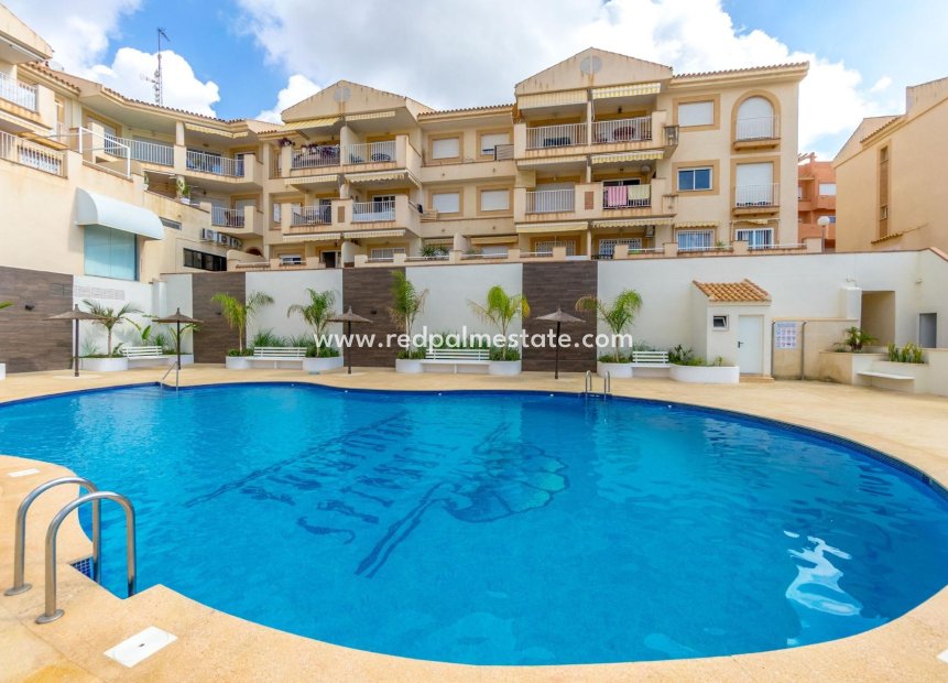 Herverkoop - Appartement -
Orihuela Costa - Campoamor