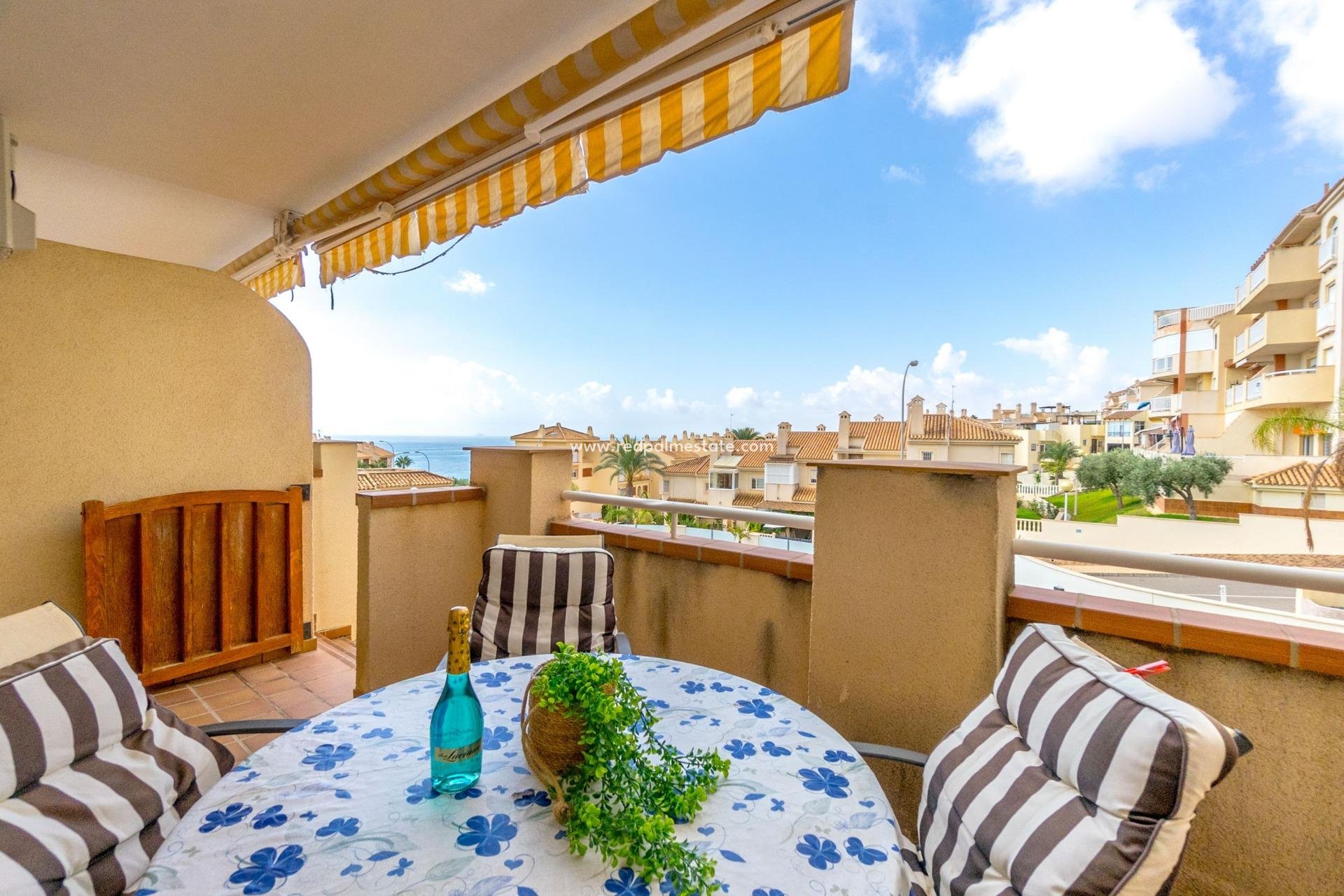 Herverkoop - Appartement -
Orihuela Costa - Campoamor