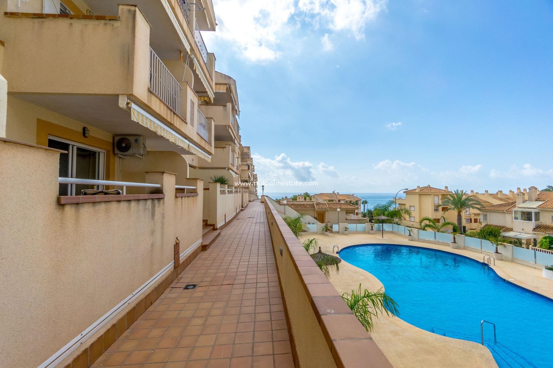 Herverkoop - Appartement -
Orihuela Costa - Campoamor