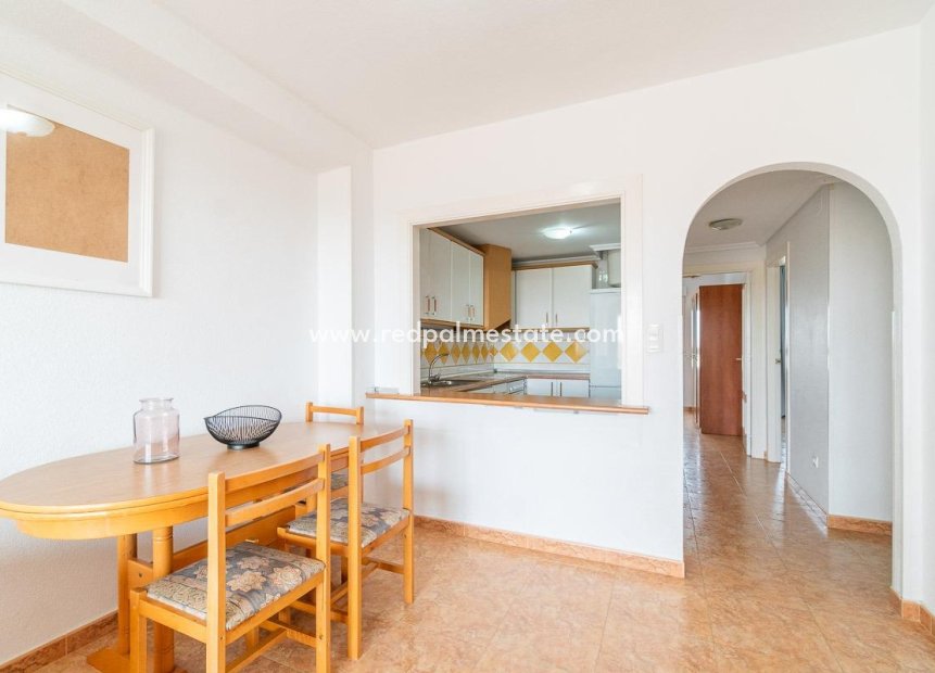 Herverkoop - Appartement -
Orihuela Costa - Campoamor