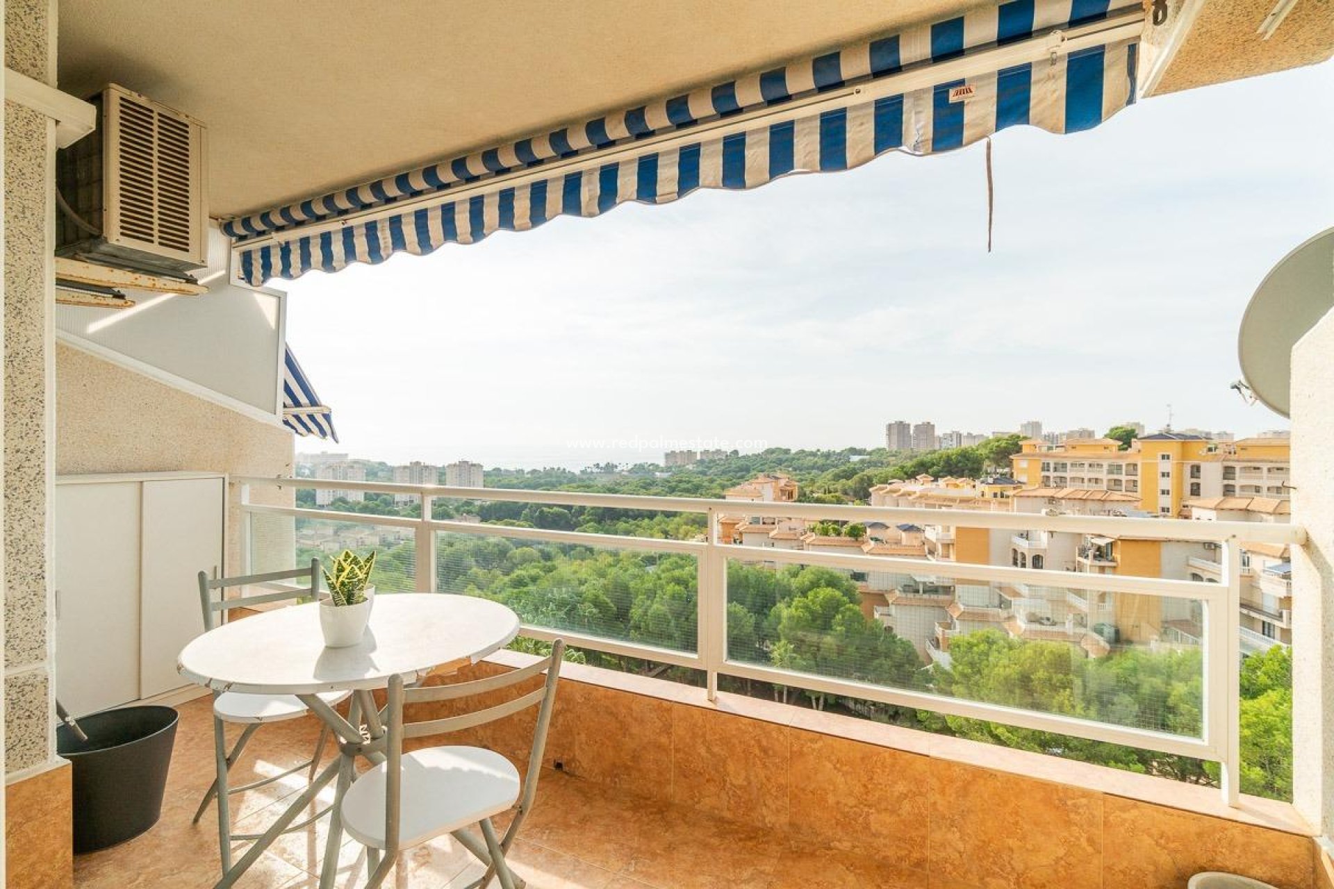 Herverkoop - Appartement -
Orihuela Costa - Campoamor