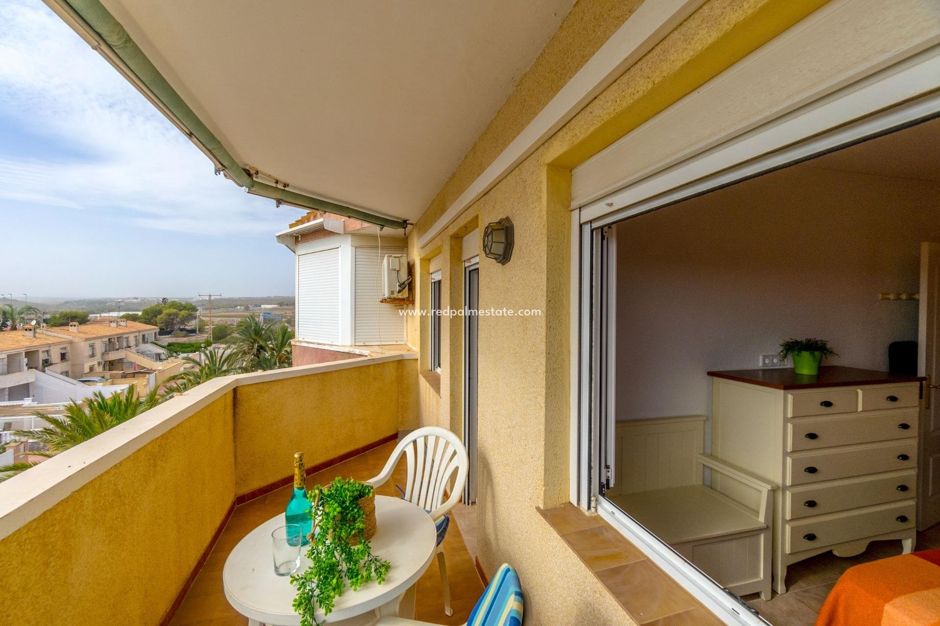 Herverkoop - Appartement -
Orihuela Costa - Campoamor