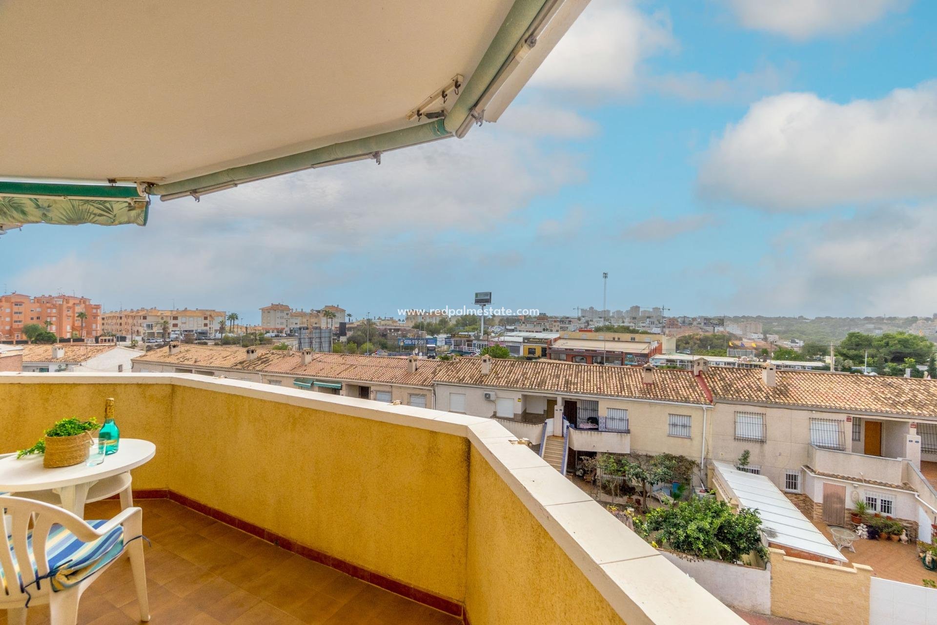 Herverkoop - Appartement -
Orihuela Costa - Campoamor