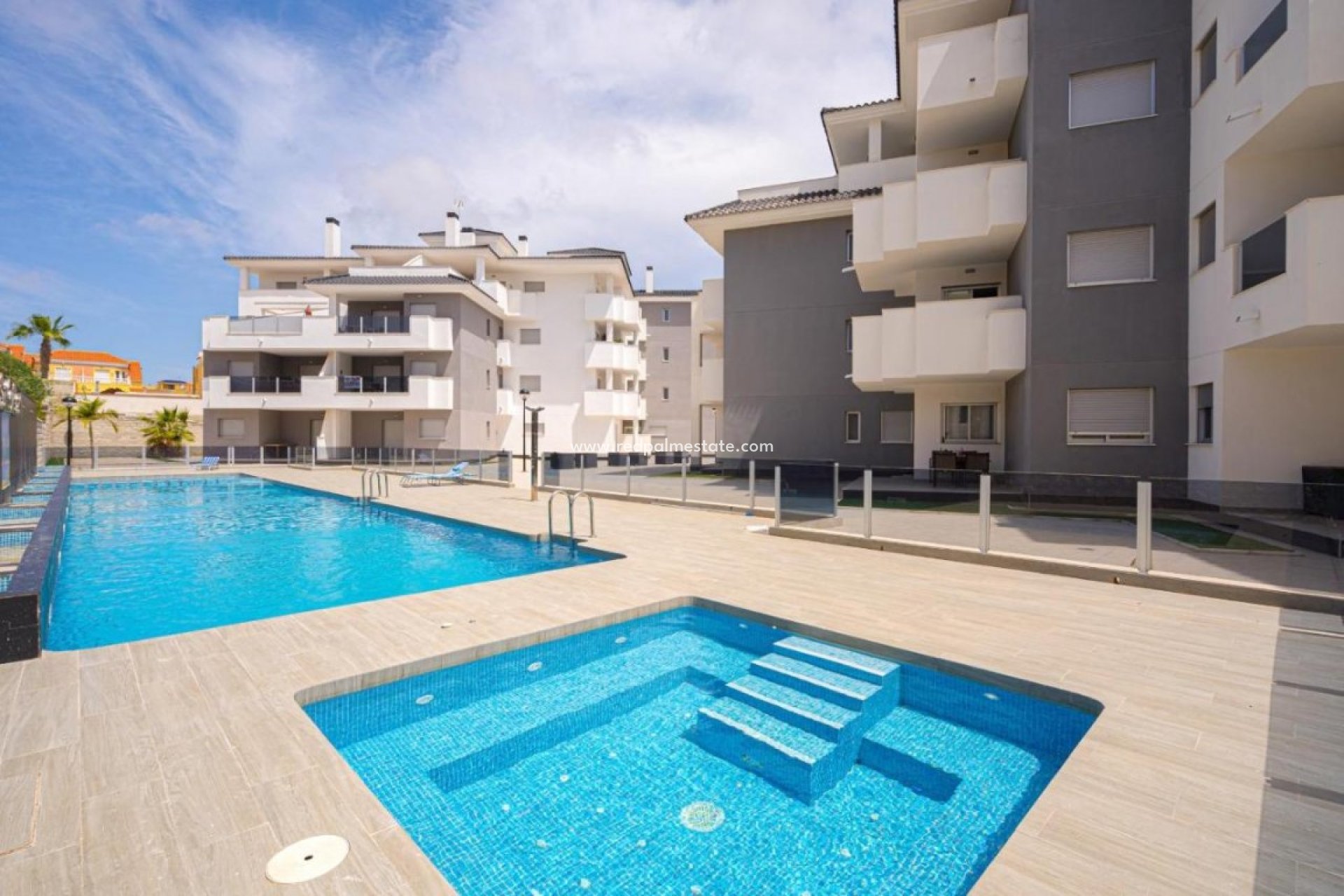 Herverkoop - Appartement -
Orihuela Costa - Campoamor