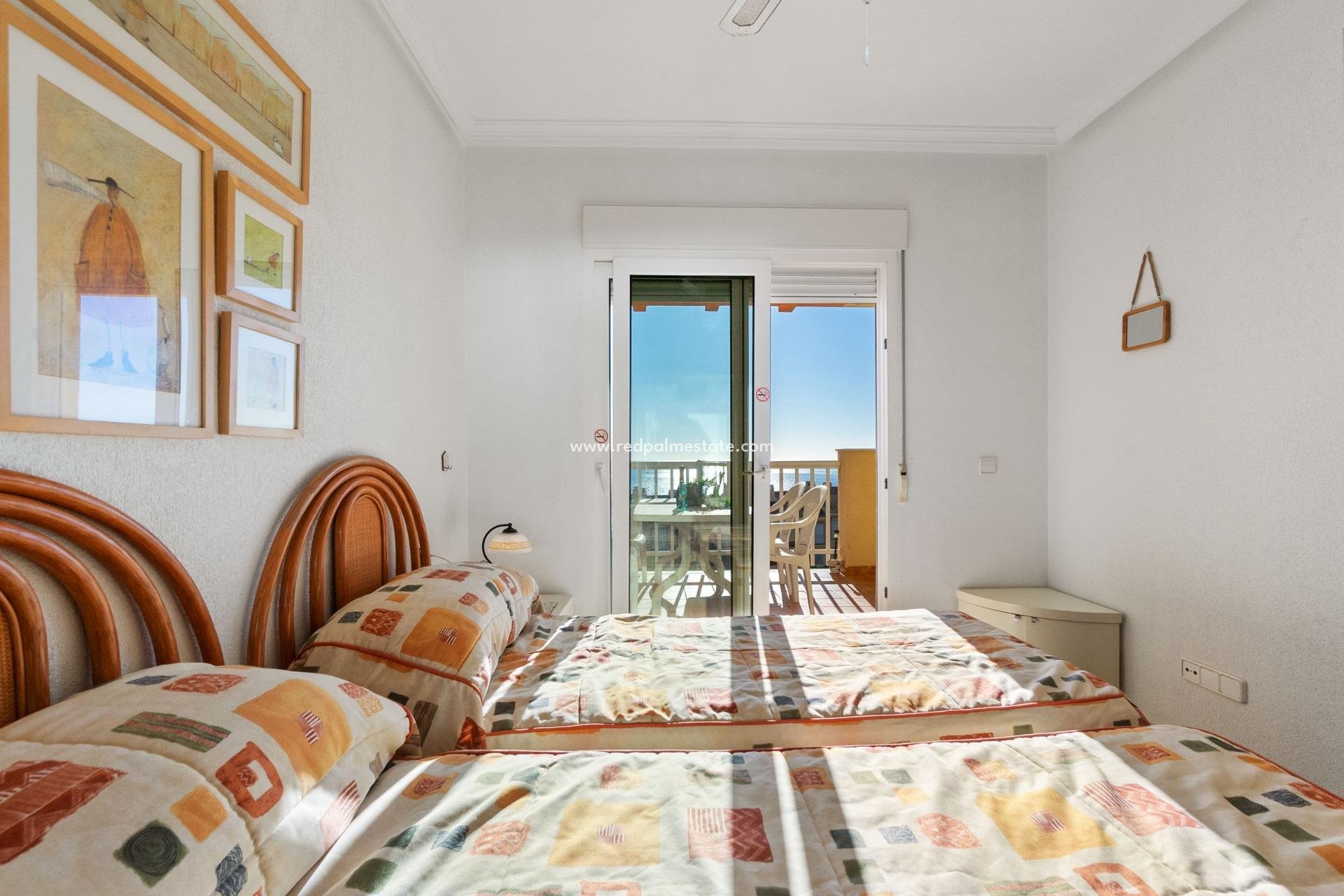 Herverkoop - Appartement -
Orihuela Costa - Campoamor