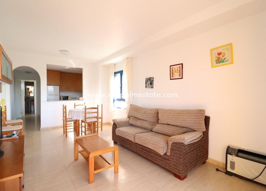 Herverkoop - Appartement -
Orihuela Costa - Campoamor