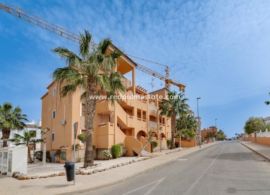 Herverkoop - Appartement -
Orihuela Costa - Costa Blanca