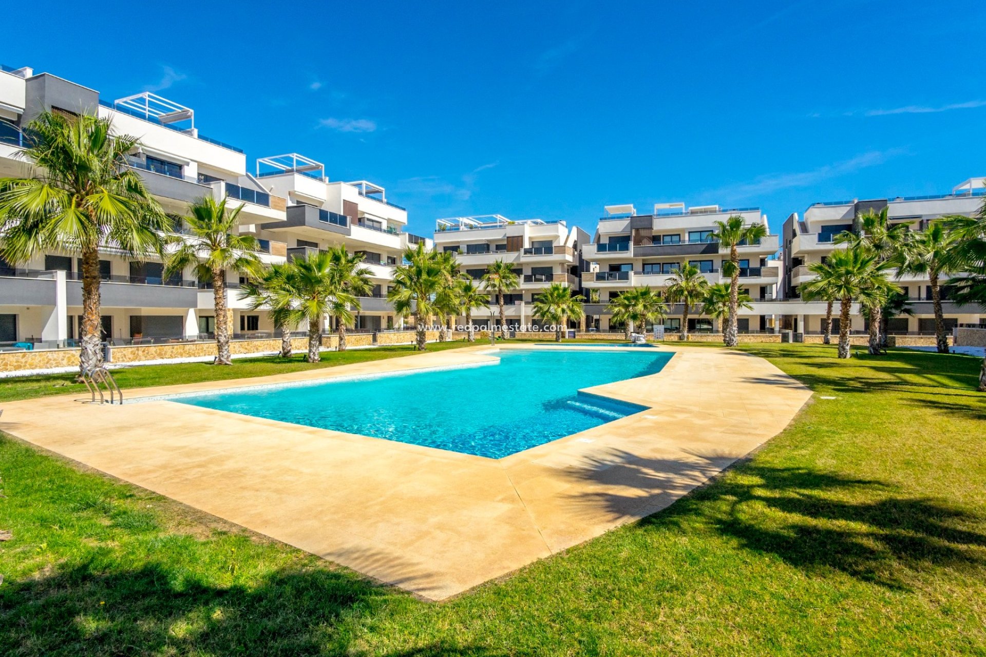 Herverkoop - Appartement -
Orihuela Costa - Costa Blanca