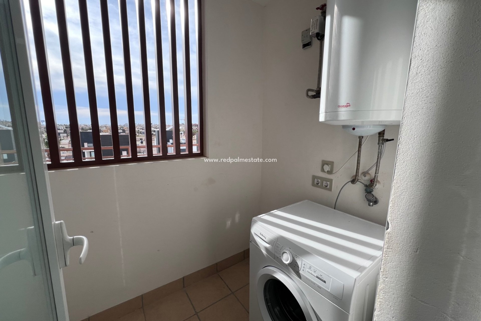 Herverkoop - Appartement -
Orihuela Costa - Inland