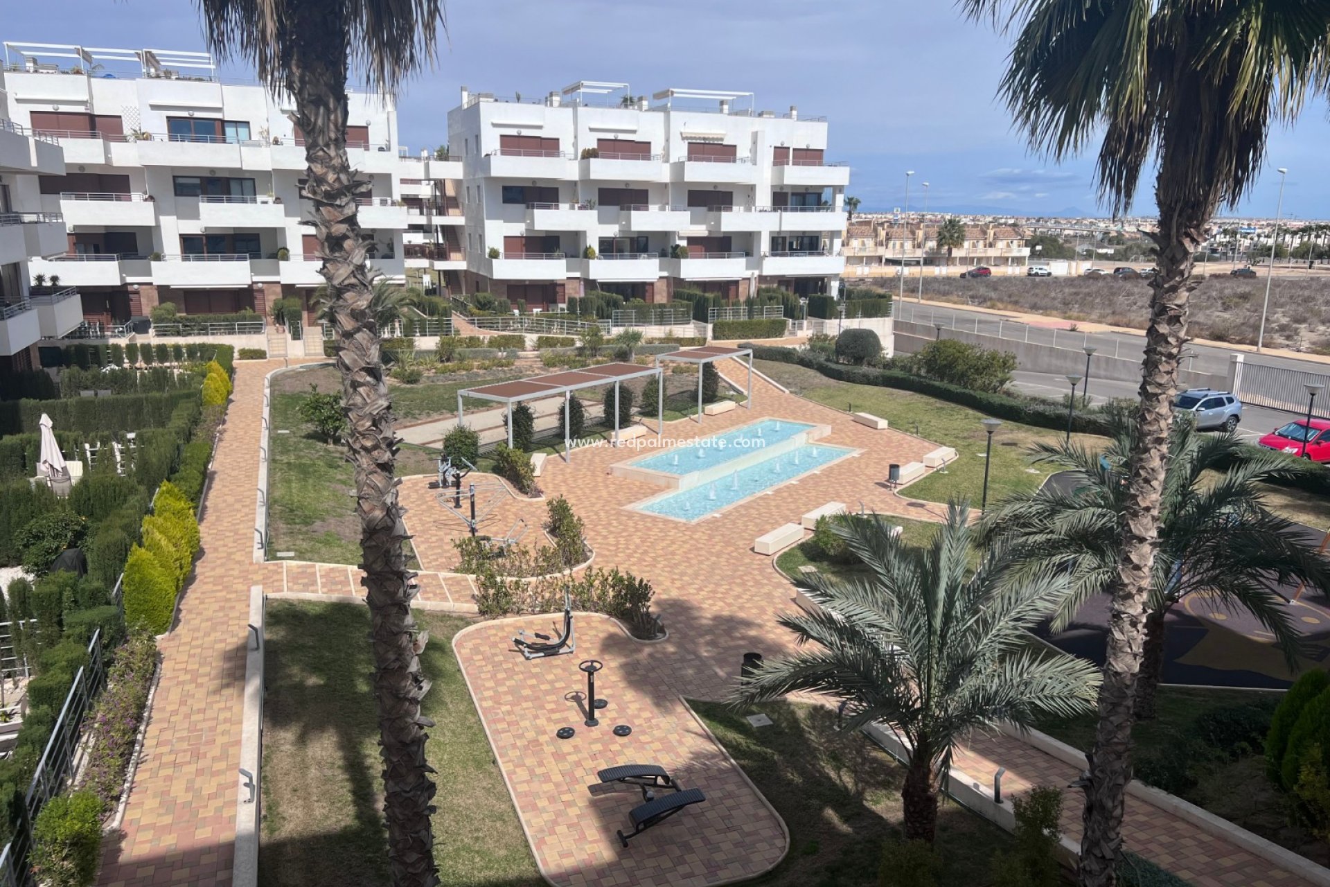 Herverkoop - Appartement -
Orihuela Costa - Inland