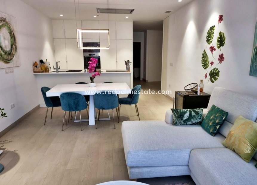 Herverkoop - Appartement -
Orihuela Costa - Inland