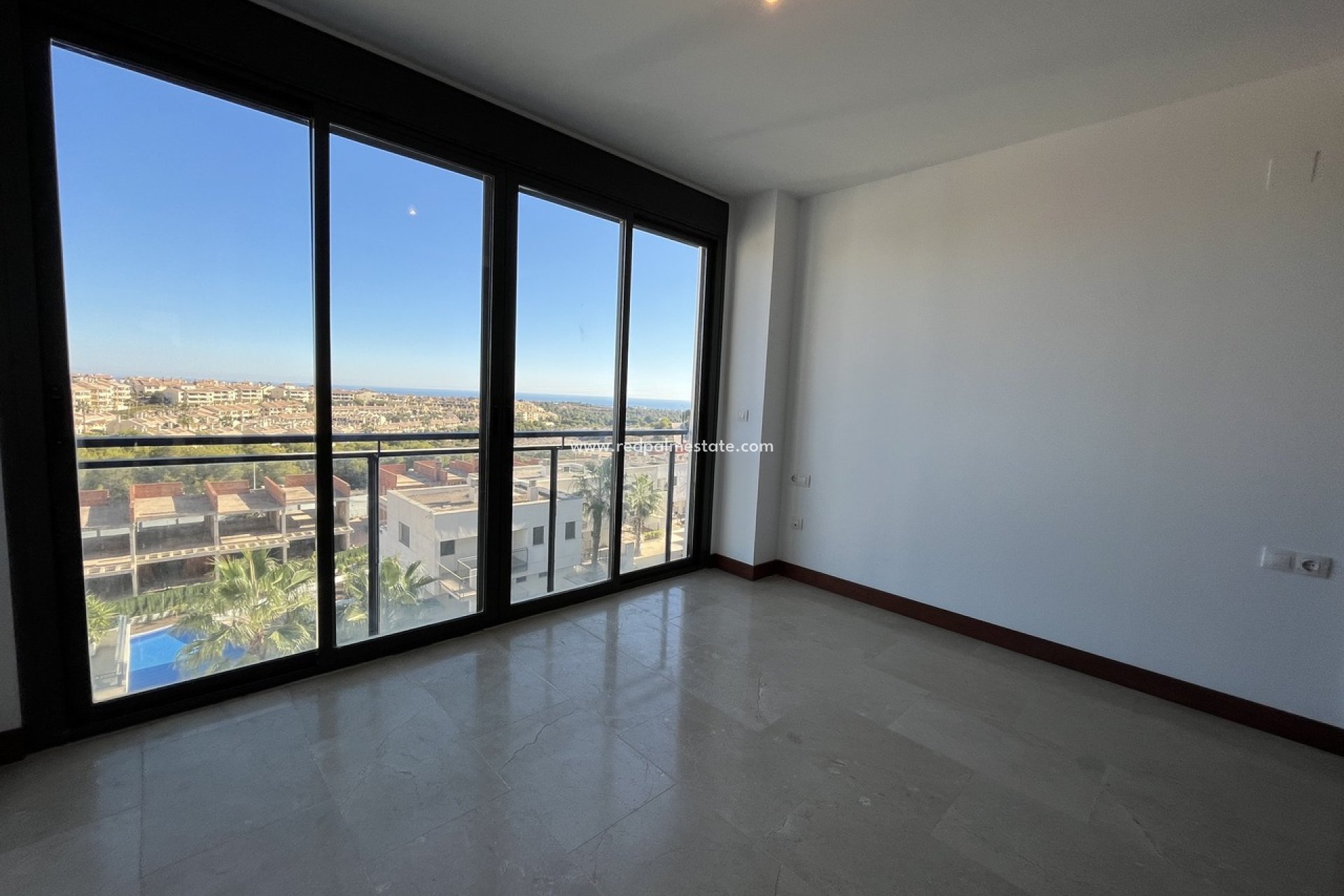 Herverkoop - Appartement -
Orihuela Costa - Inland