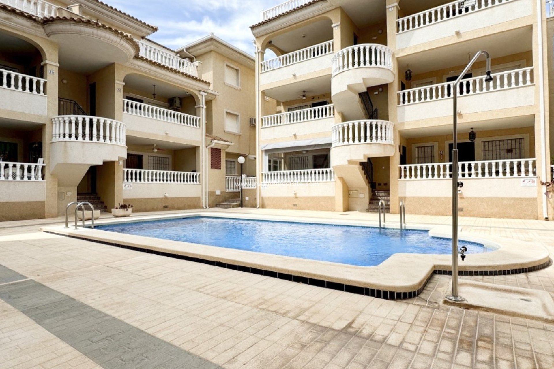 Herverkoop - Appartement -
Orihuela Costa - La Florida