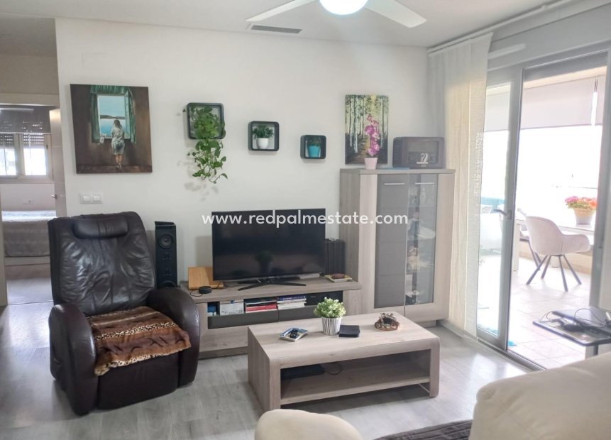 Herverkoop - Appartement -
Orihuela Costa - La Zenia