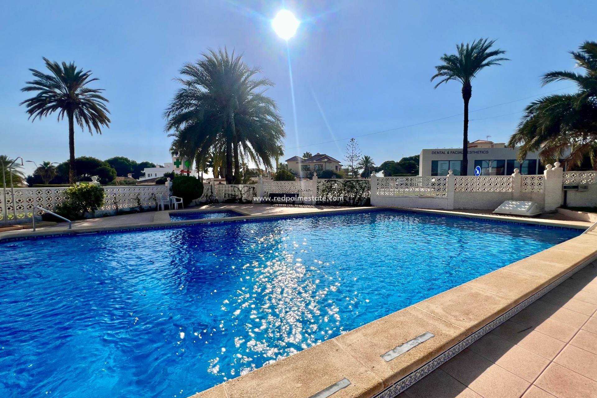 Herverkoop - Appartement -
Orihuela Costa - La Zenia