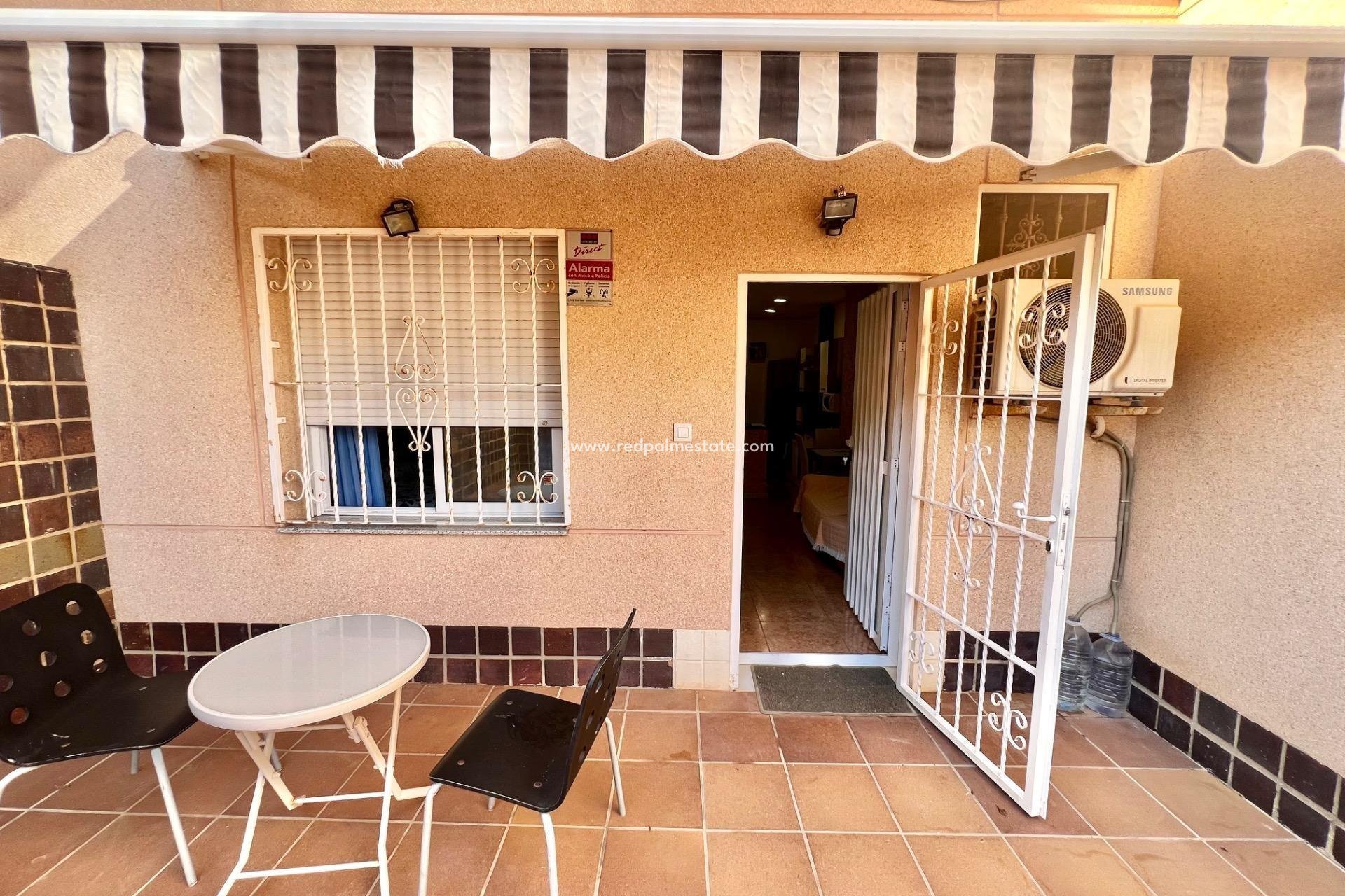 Herverkoop - Appartement -
Orihuela Costa - La Zenia