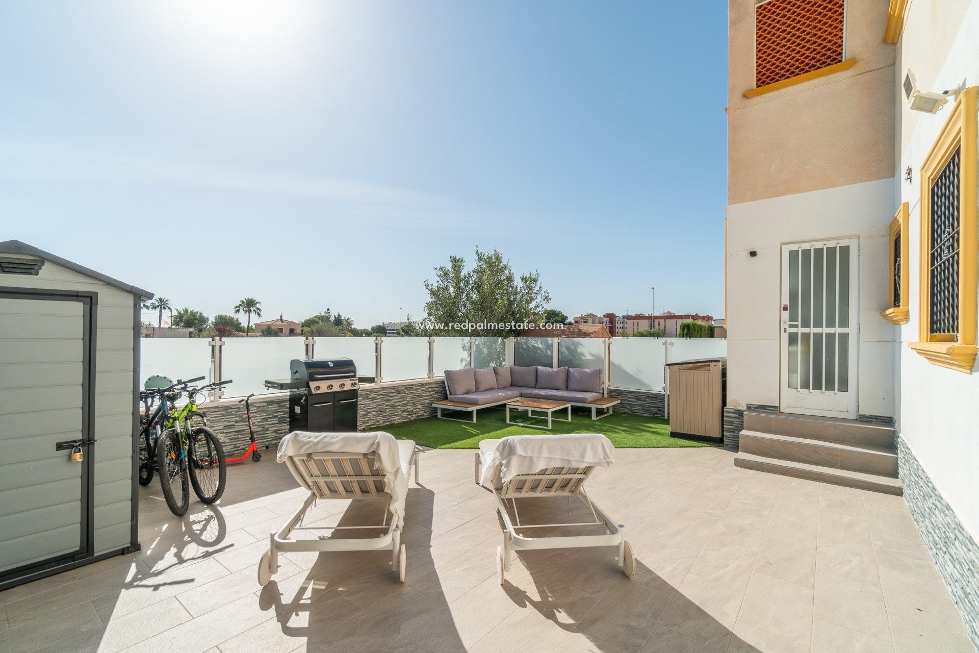 Herverkoop - Appartement -
Orihuela Costa - Lomas de Cabo Roig