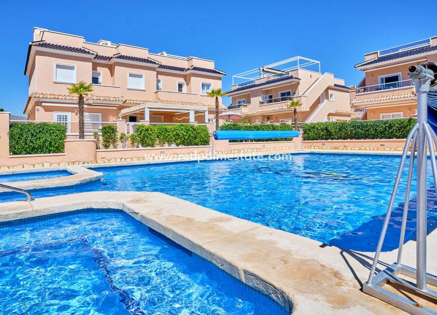 Herverkoop - Appartement -
Orihuela Costa - Lomas de Cabo Roig