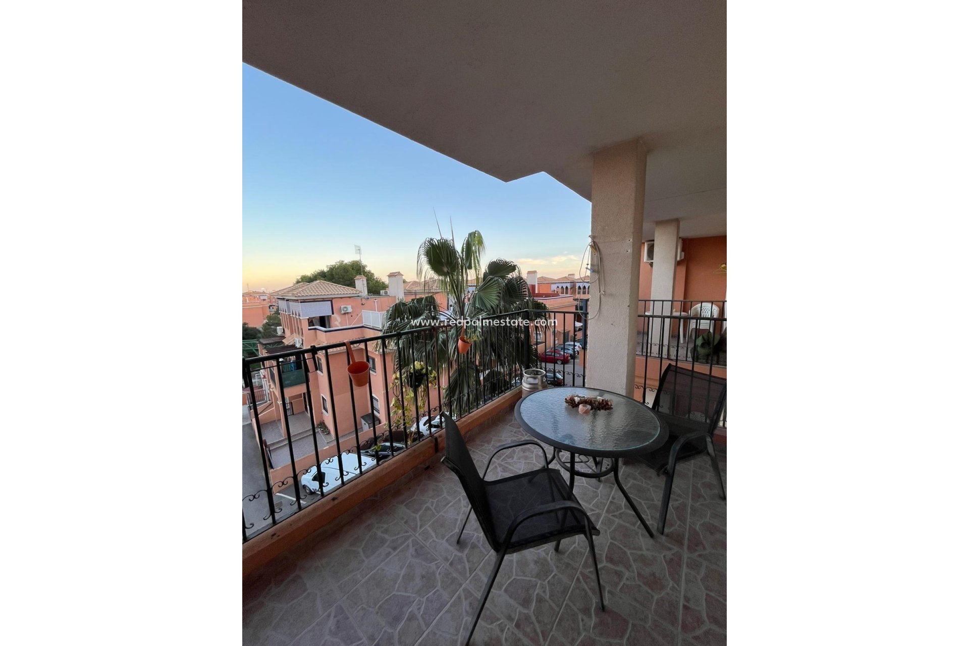 Herverkoop - Appartement -
Orihuela Costa - Los Almendros-La Florida