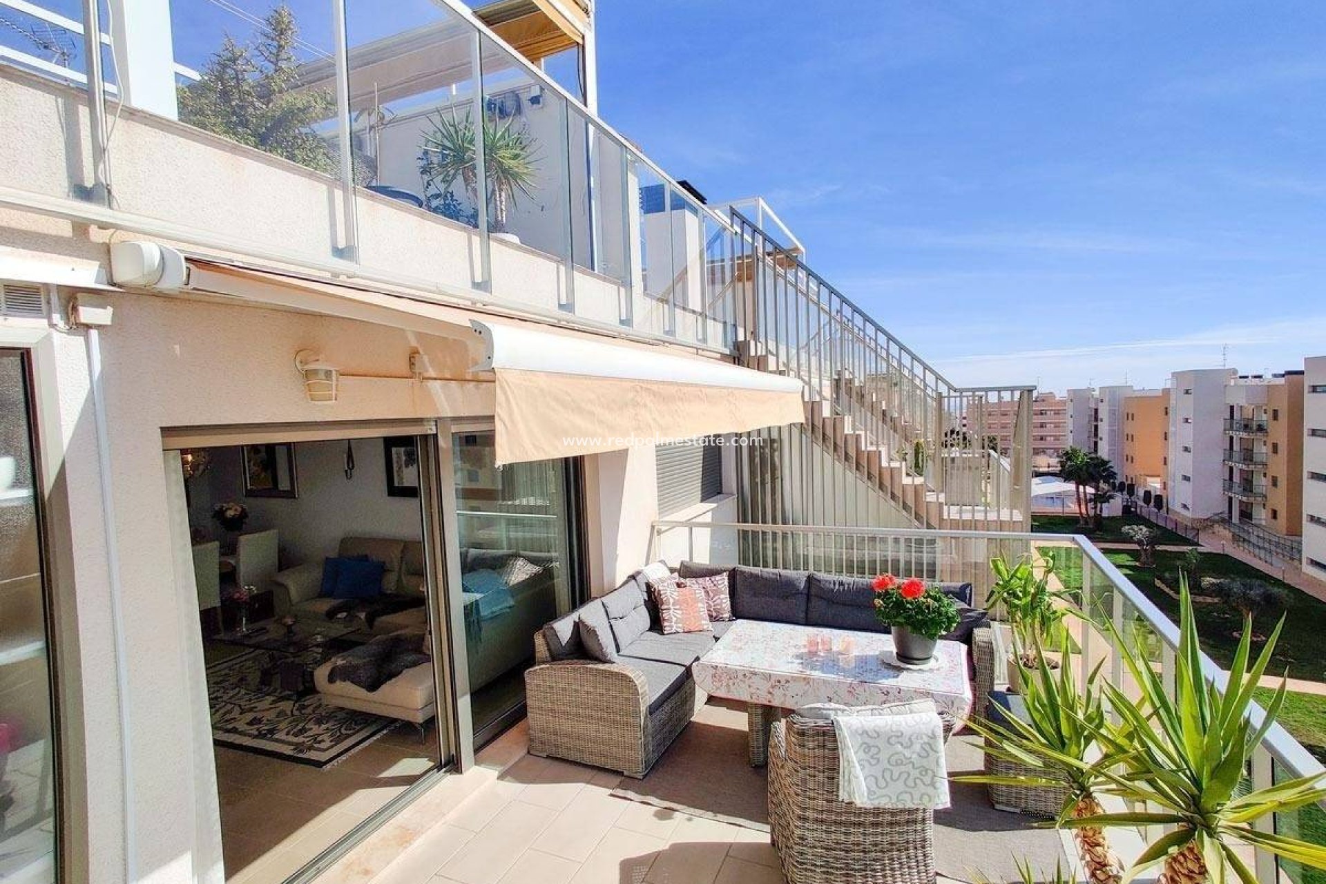 Herverkoop - Appartement -
Orihuela Costa - Montezenia