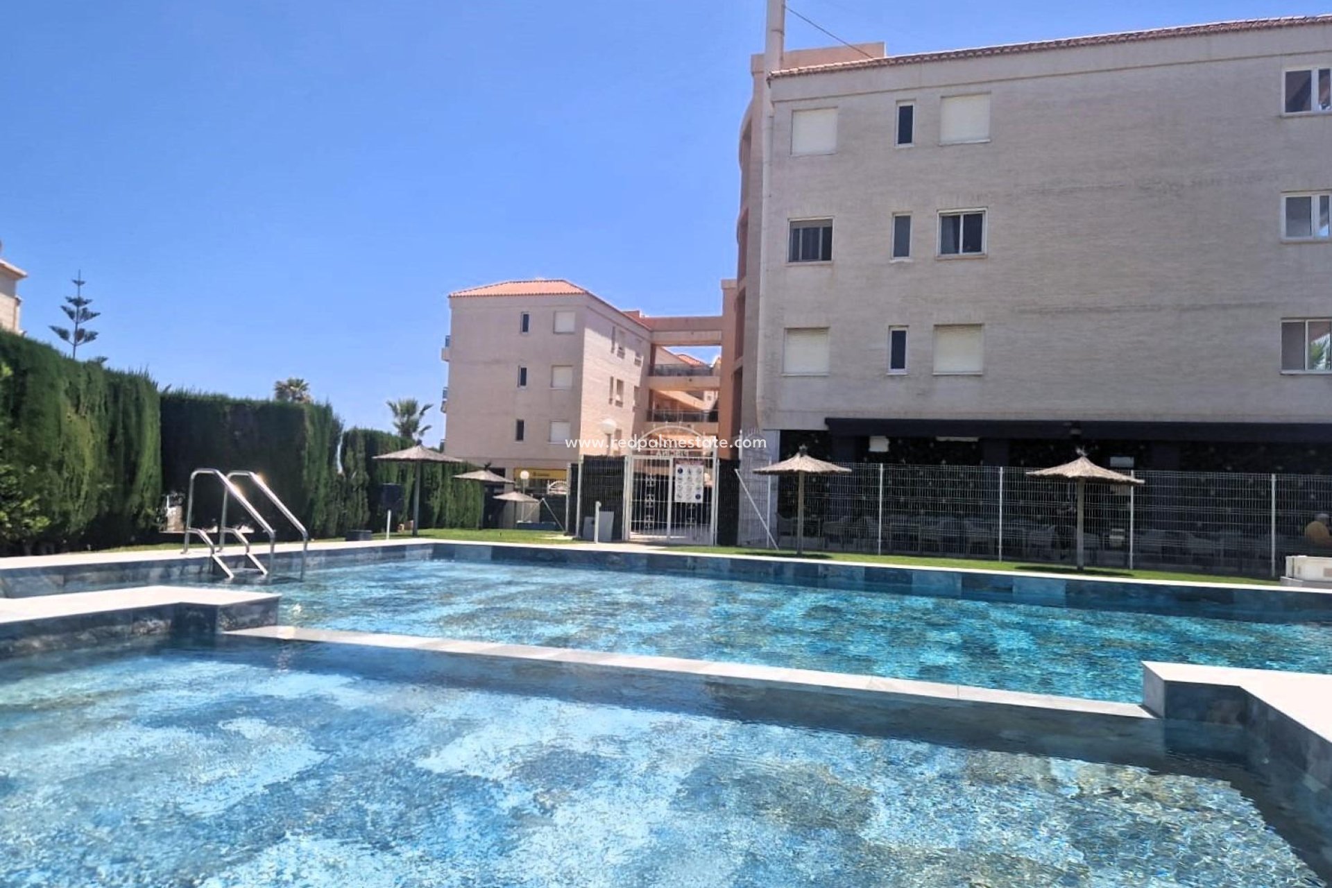 Herverkoop - Appartement -
Orihuela Costa - Playa Flamenca