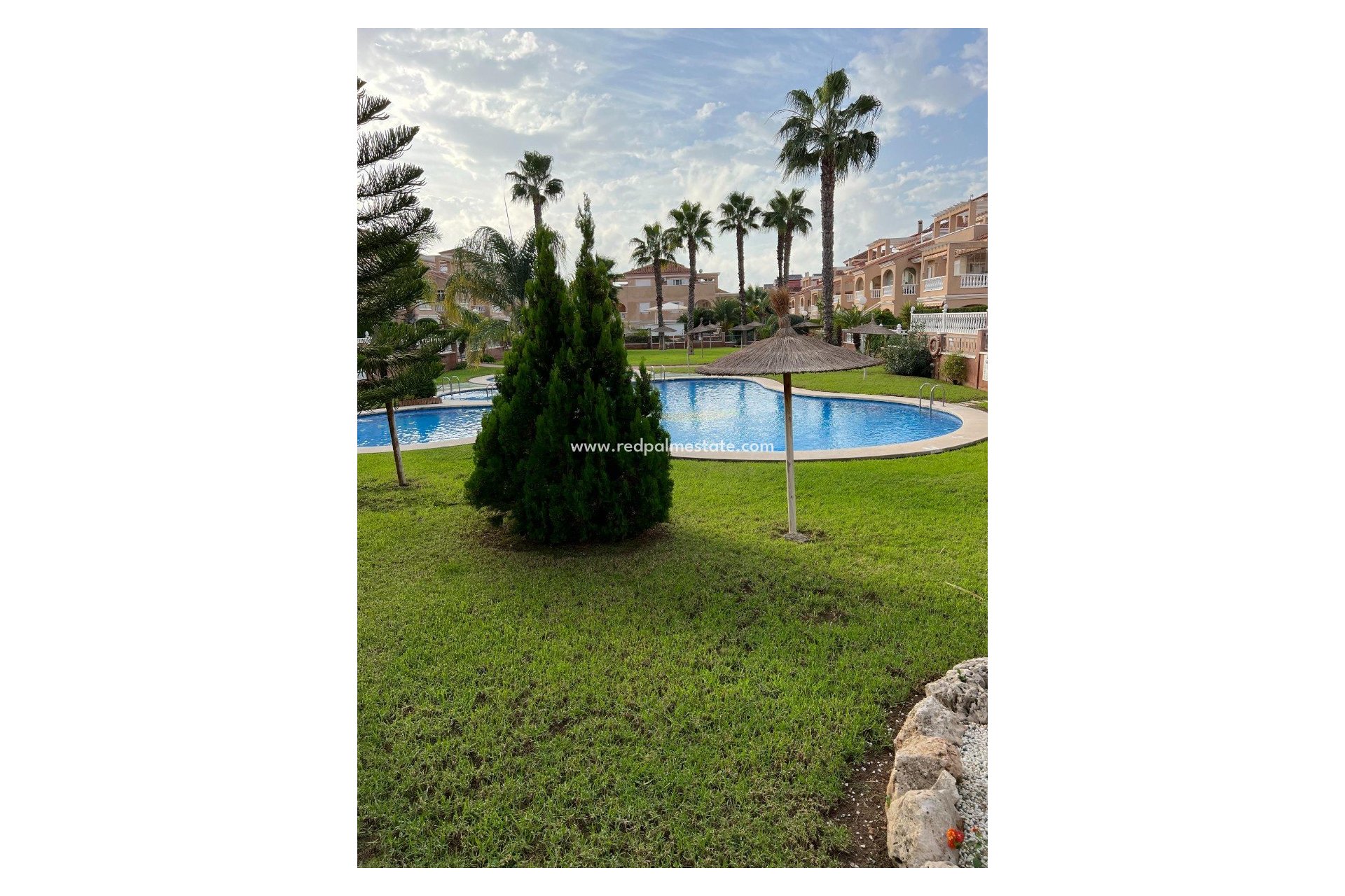 Herverkoop - Appartement -
Orihuela Costa - Punta Prima