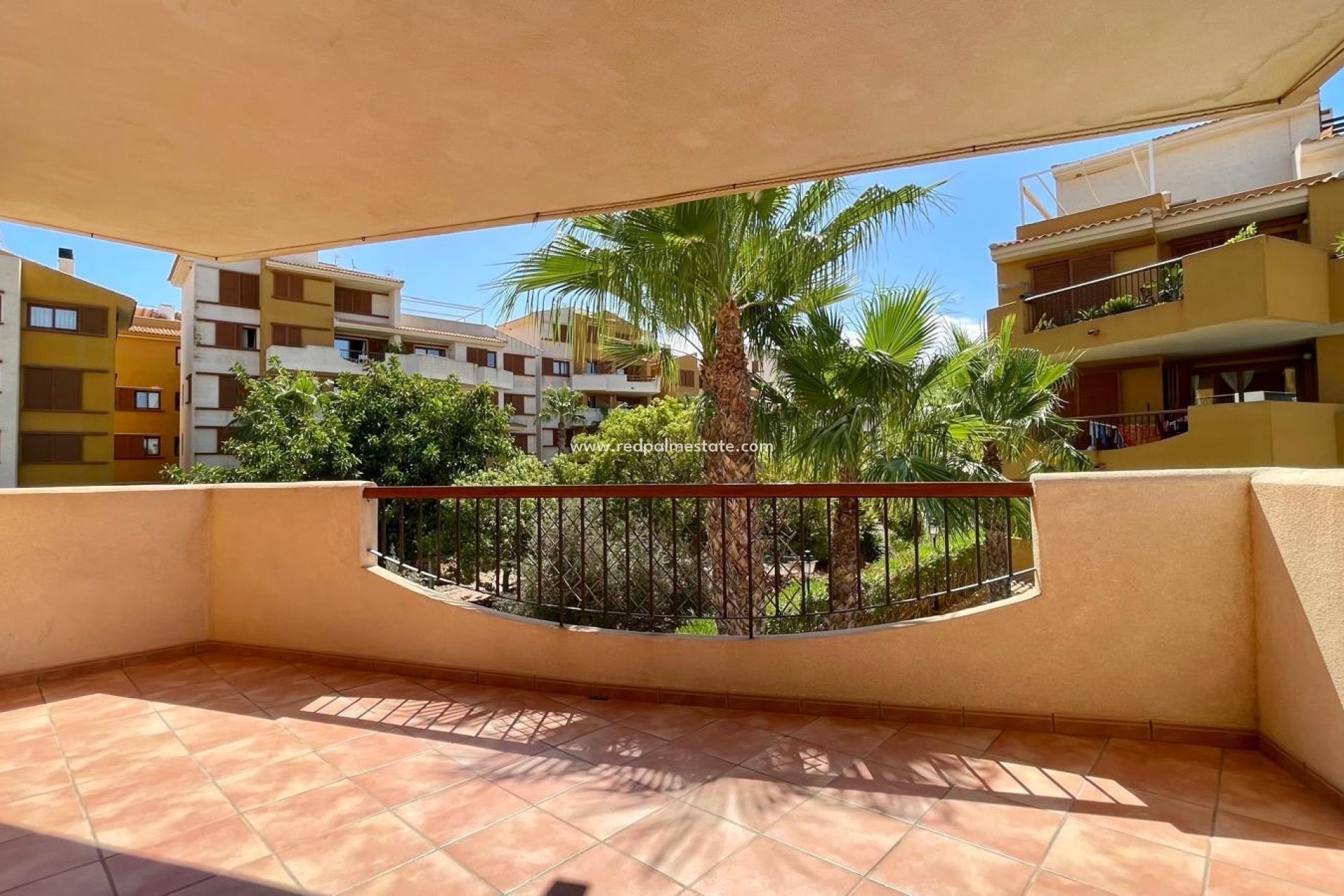 Herverkoop - Appartement -
Orihuela Costa - Punta Prima