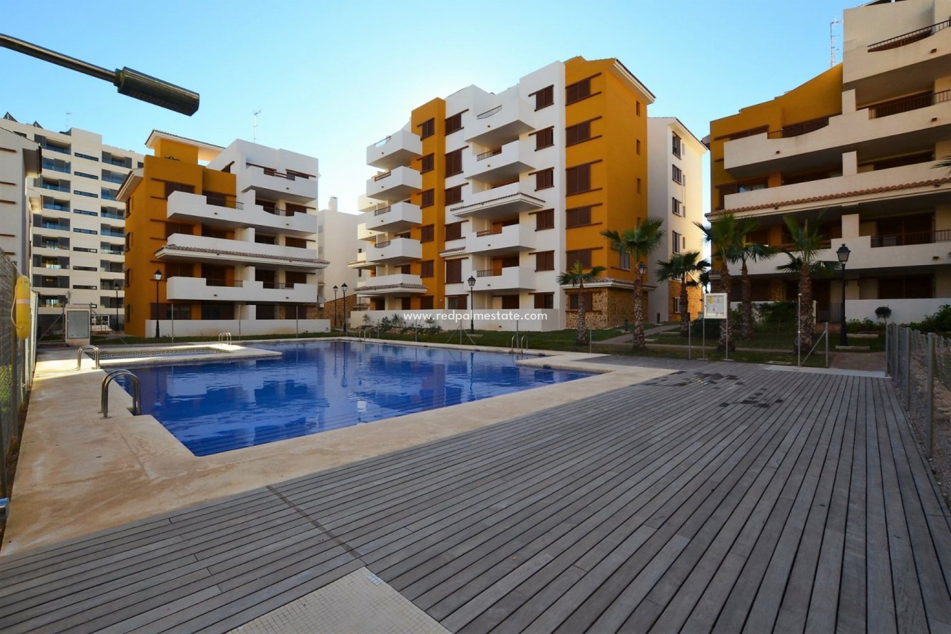 Herverkoop - Appartement -
Orihuela Costa - Punta Prima