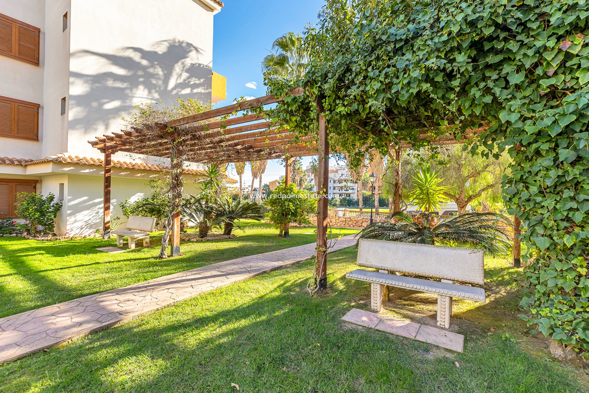 Herverkoop - Appartement -
Orihuela Costa - Punta Prima