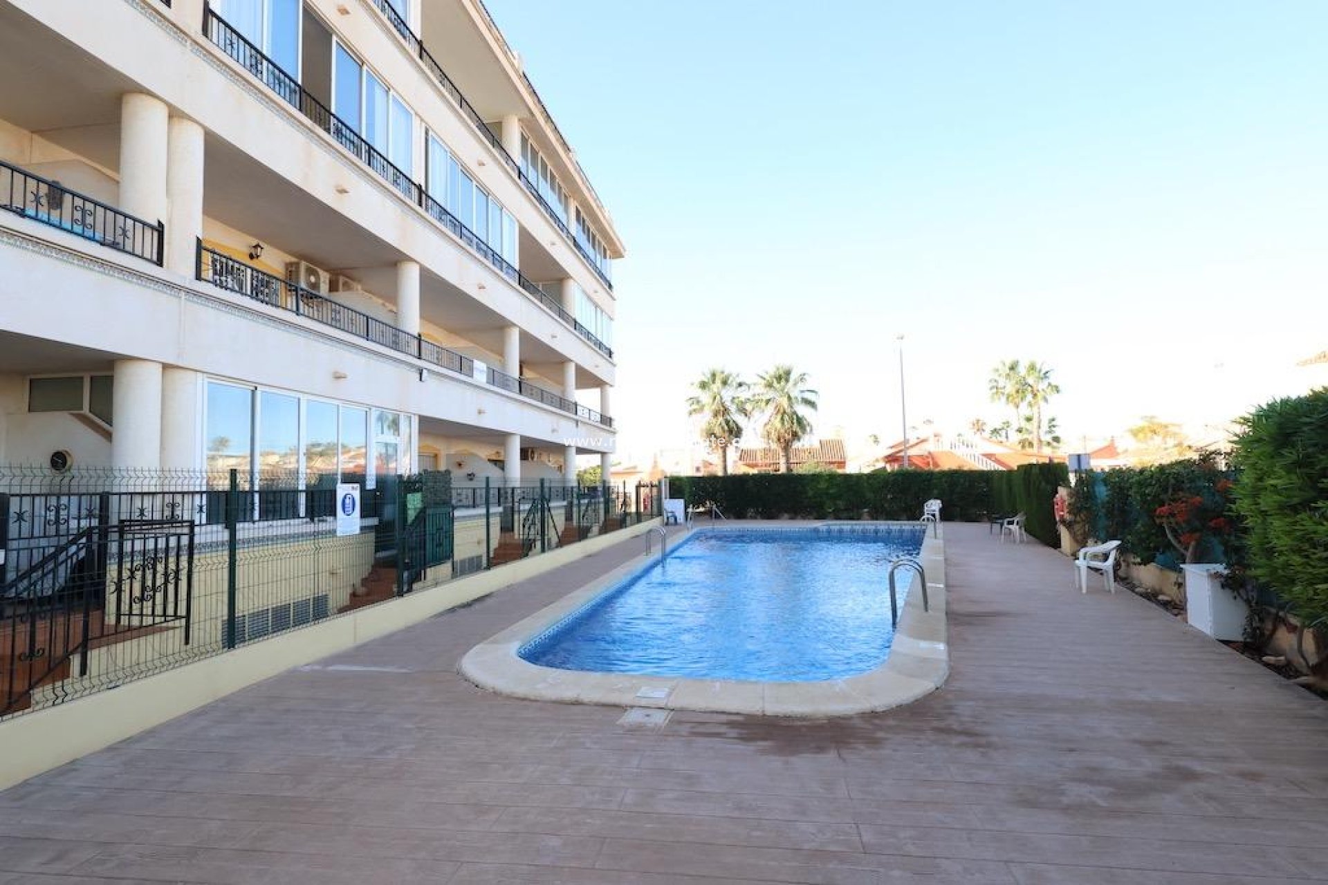 Herverkoop - Appartement -
Orihuela Costa - Punta Prima