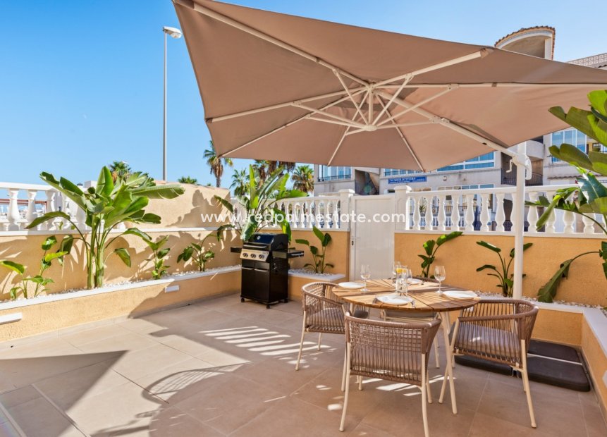 Herverkoop - Appartement -
Orihuela Costa - Punta Prima