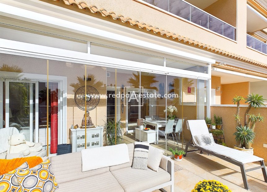 Herverkoop - Appartement -
Orihuela Costa - Villamartin