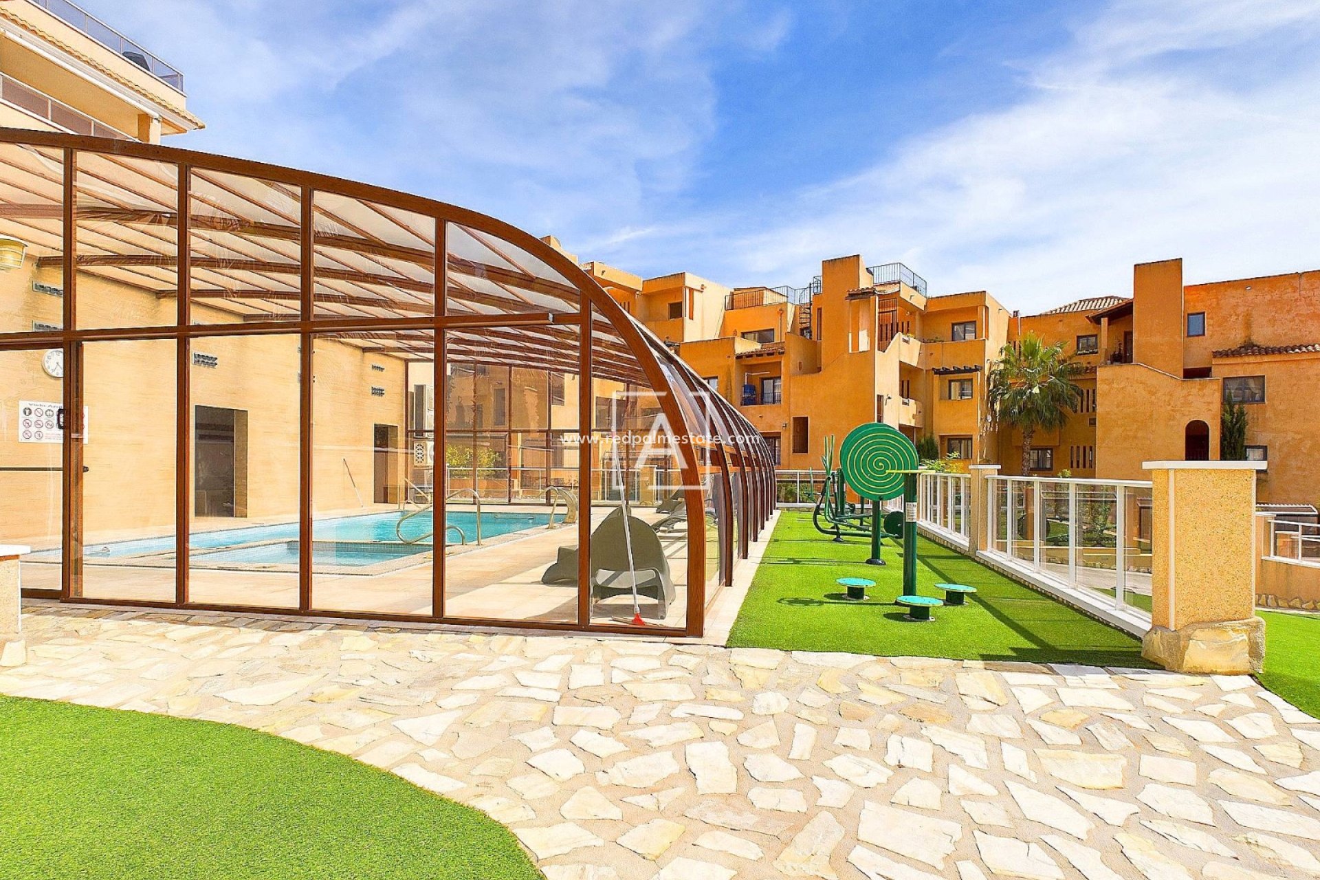 Herverkoop - Appartement -
Orihuela Costa - Villamartin