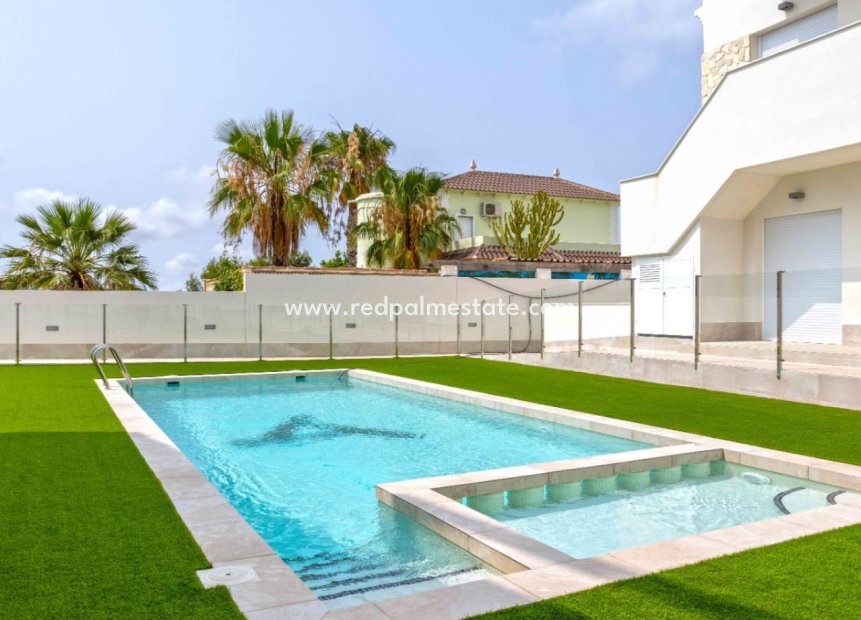 Herverkoop - Appartement -
Orihuela Costa - Villamartín