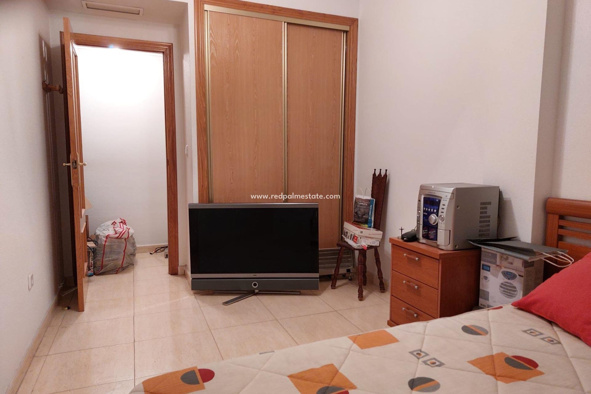 Herverkoop - Appartement -
Orihuela Costa - Zona Centro