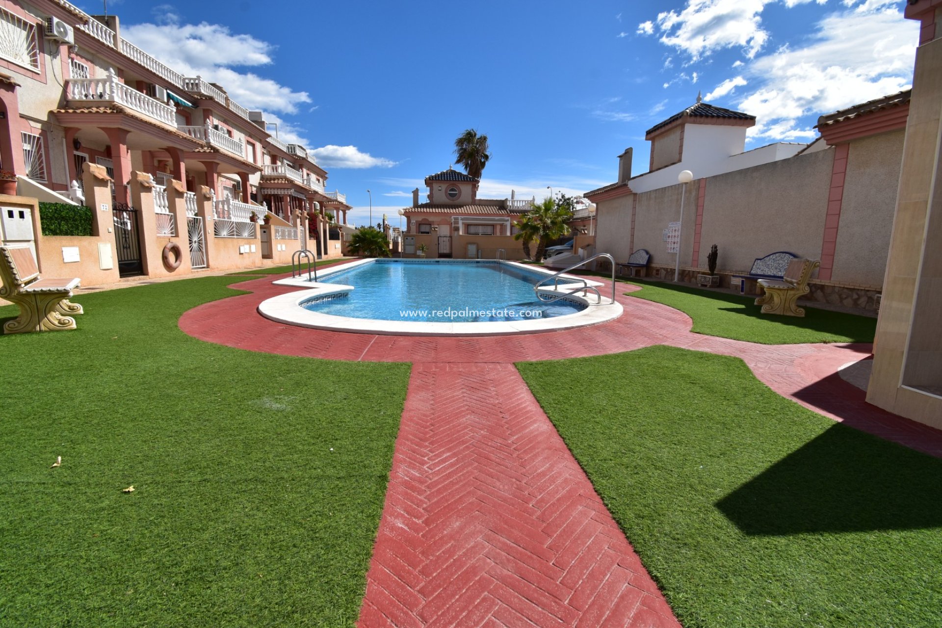 Herverkoop - Appartement -
Orihuela Costa