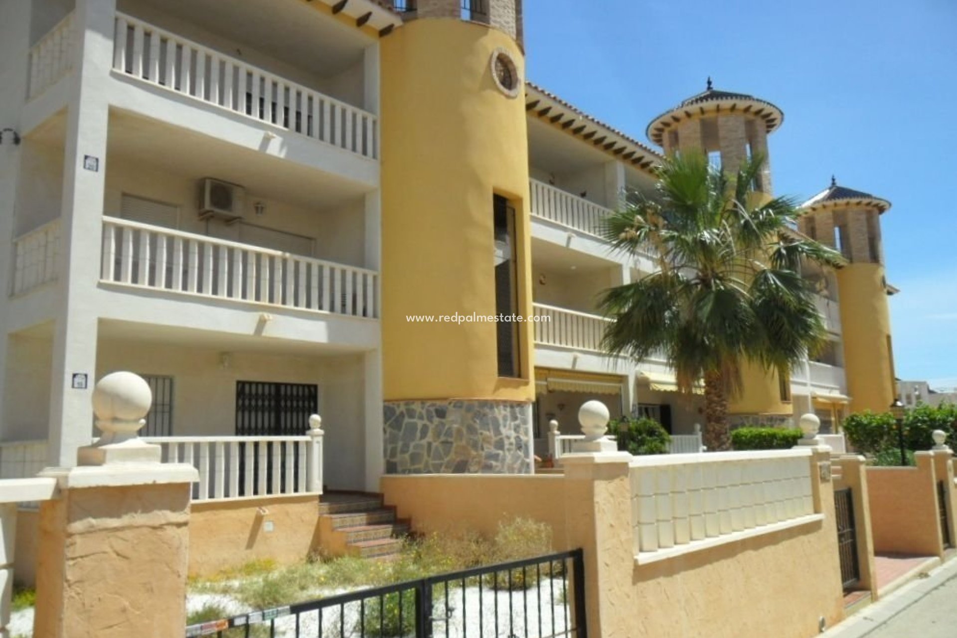 Herverkoop - Appartement -
Orihuela Costa