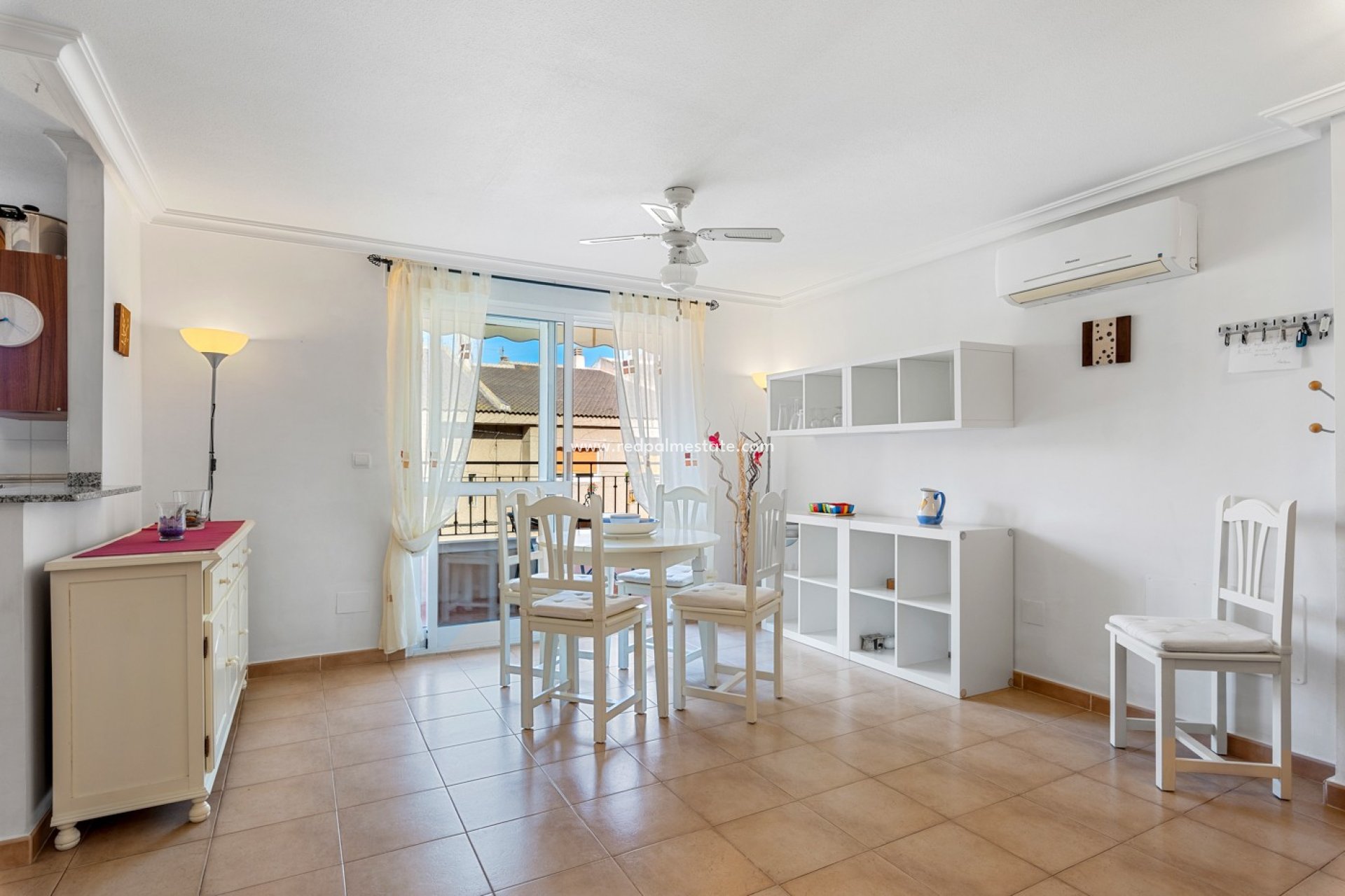 Herverkoop - Appartement -
Orihuela - Inland