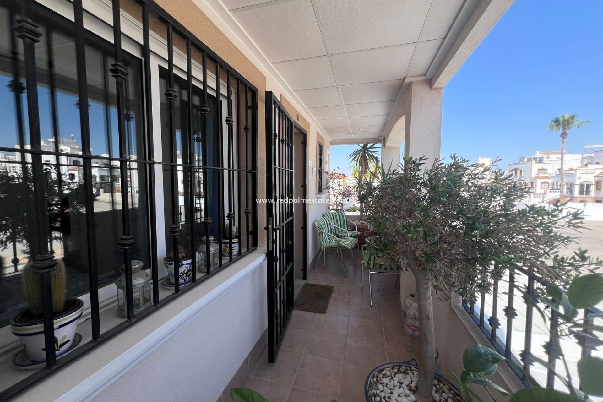 Herverkoop - Appartement -
Orihuela - Inland