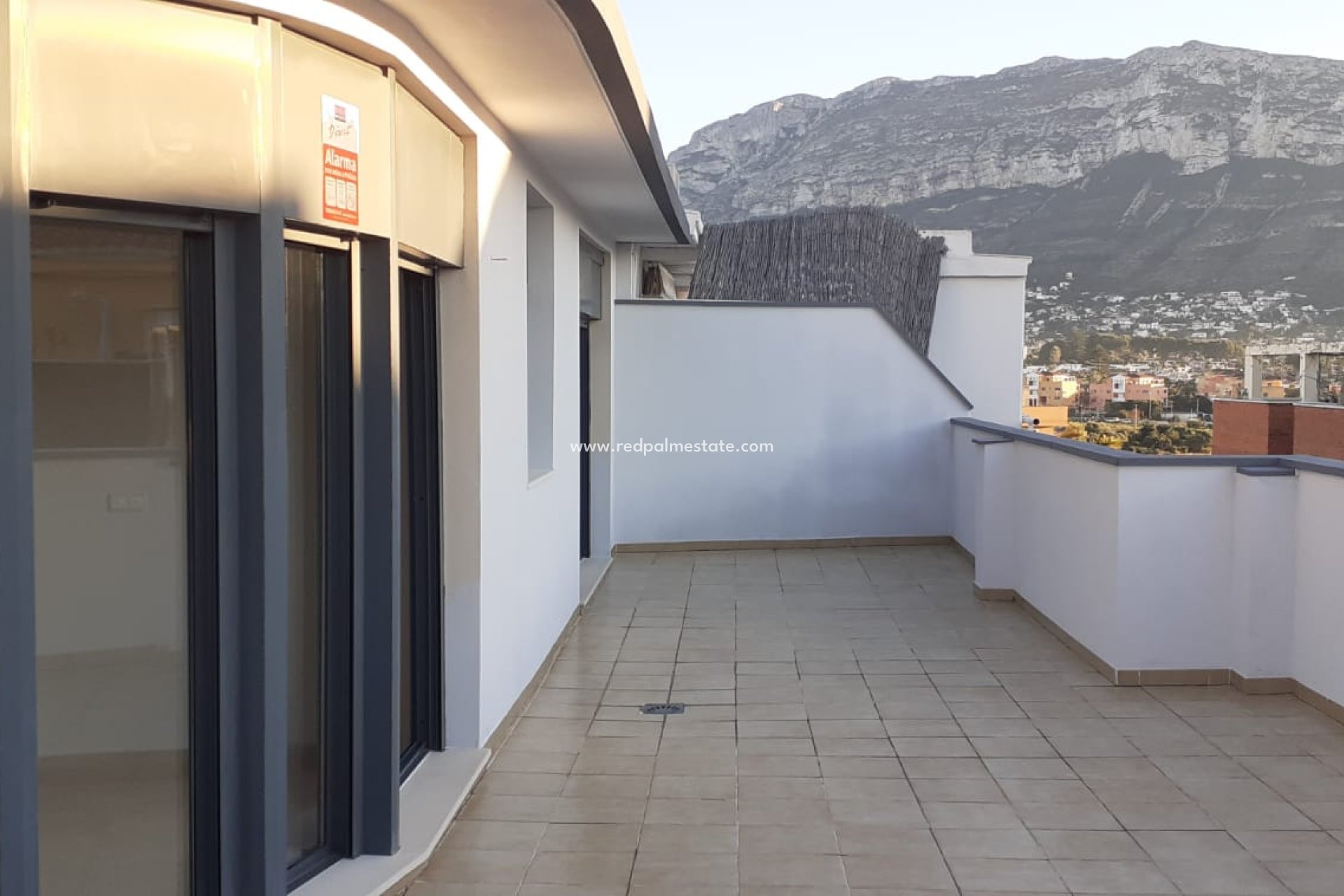 Herverkoop - Appartement Penthouse -
Denia - Costa Blanca