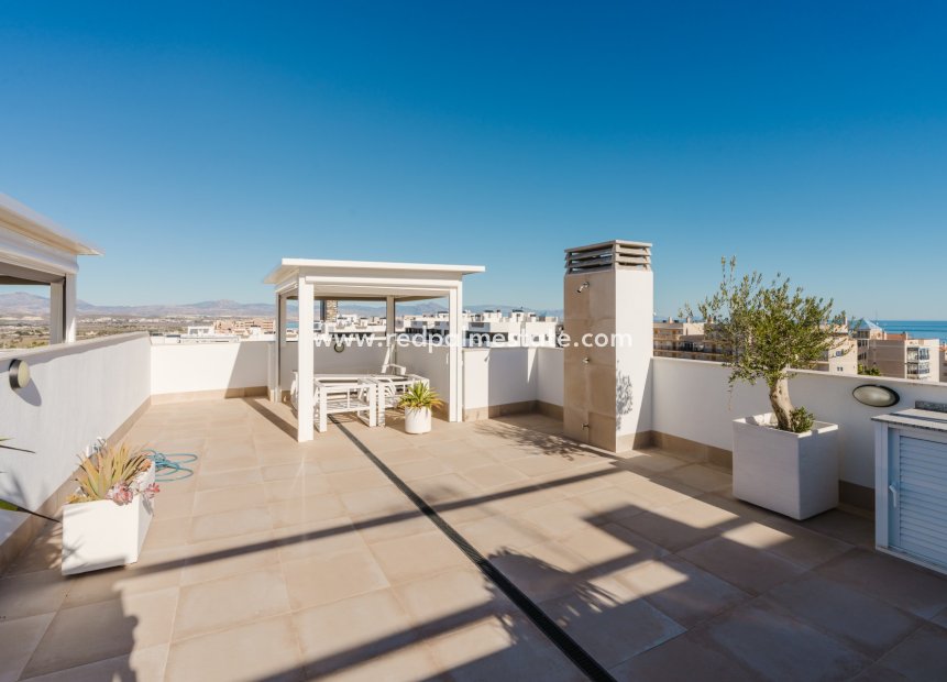 Herverkoop - Appartement Penthouse -
Gran Alacant - Arenales del Sol