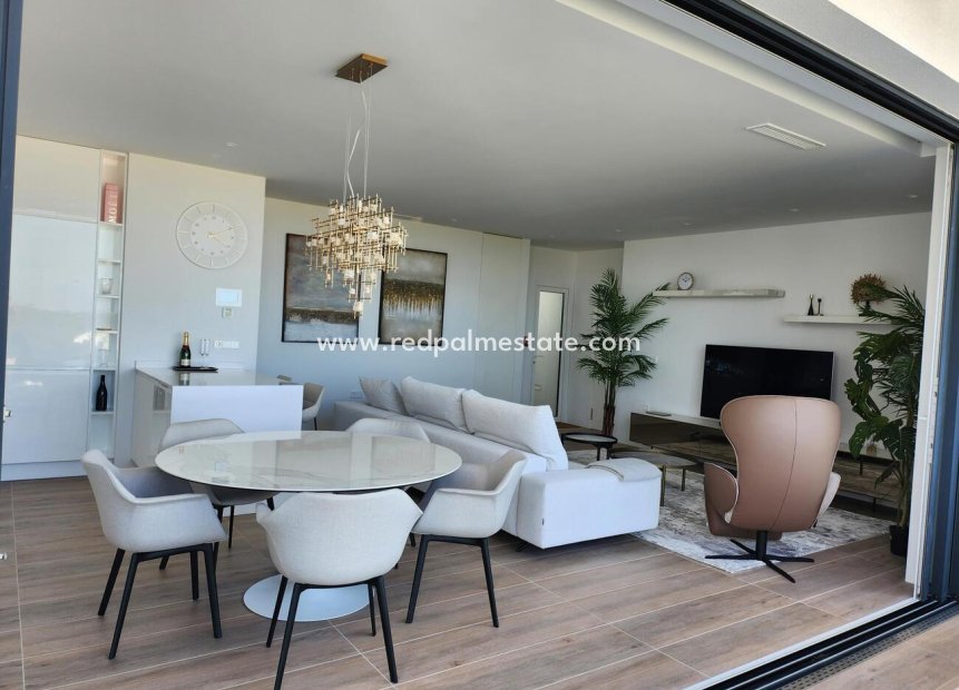 Herverkoop - Appartement Penthouse -
Las Colinas Golf - Costa Blanca