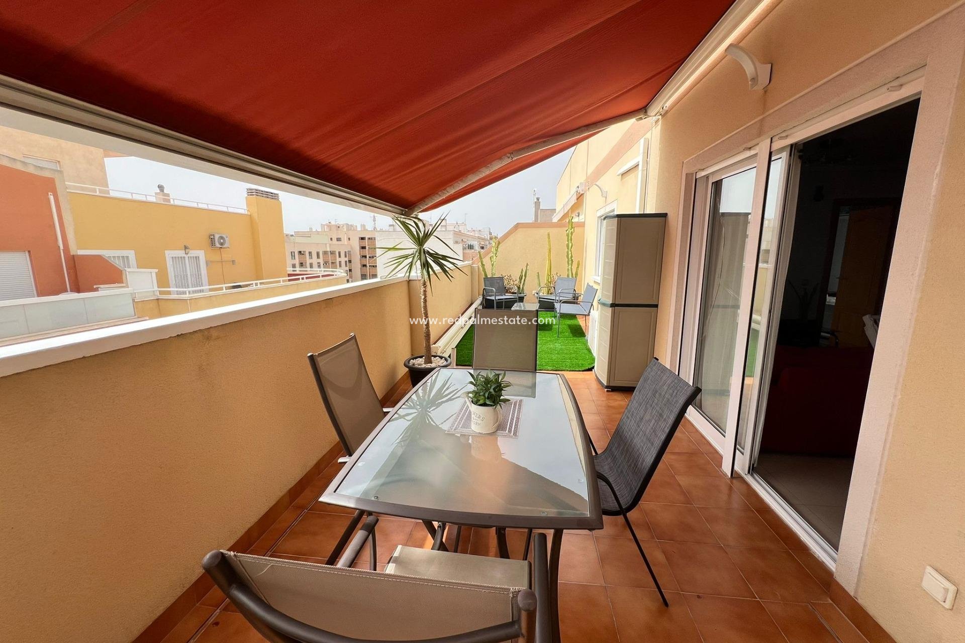 Herverkoop - Appartement Penthouse -
Torrevieja - Center