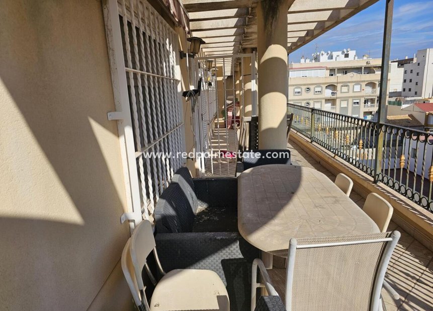 Herverkoop - Appartement Penthouse -
Torrevieja - Center